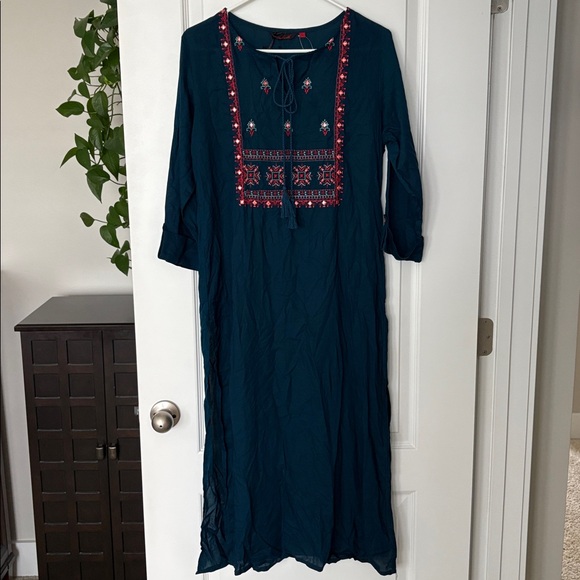 VISHUDH Dresses & Skirts - Indian kurta